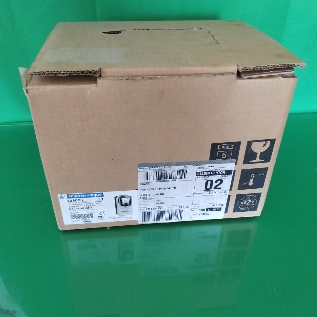 Telemecanique ATV61HU15N4 ATV61HU15N4