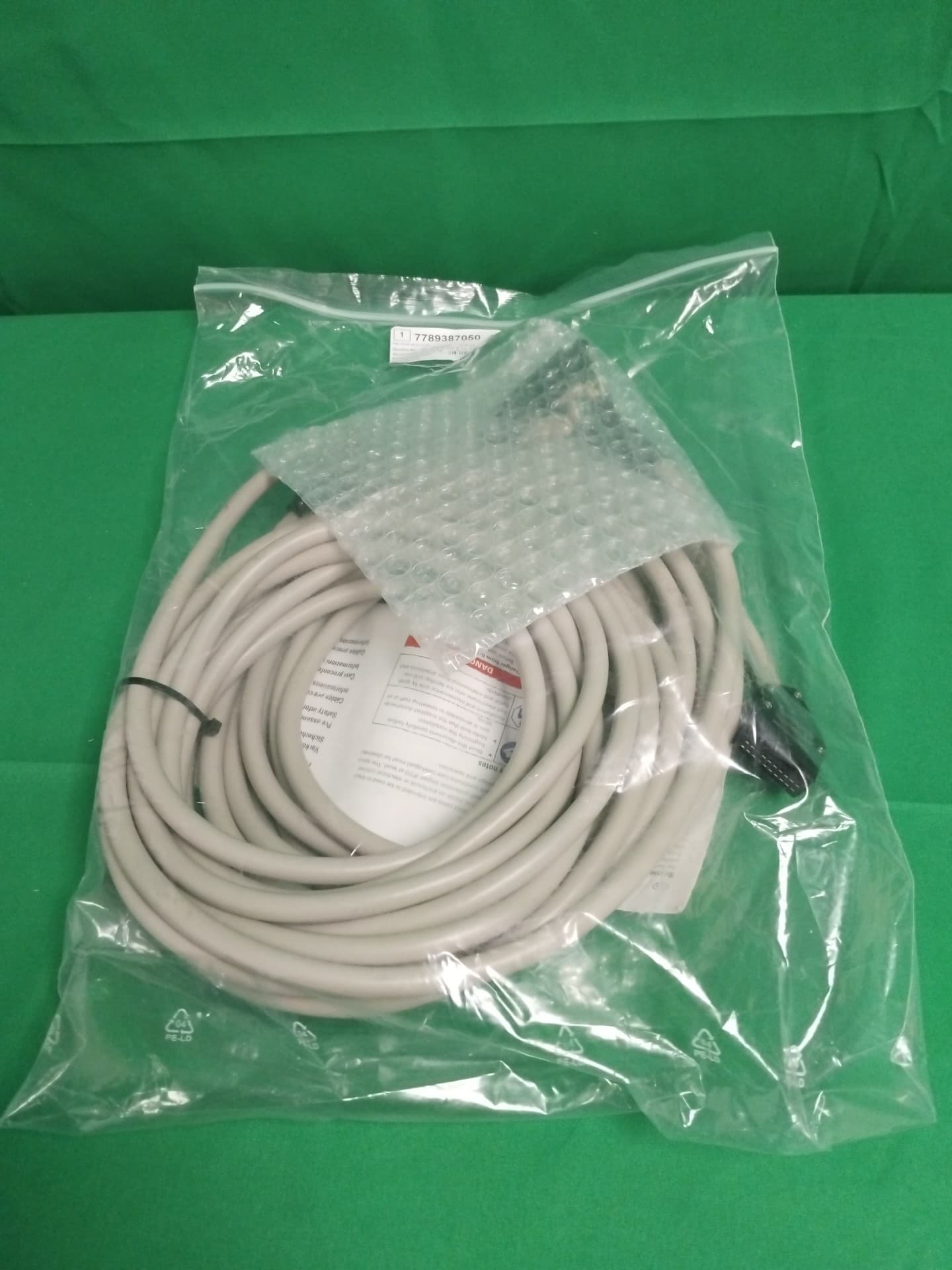 Weidmüller 7789387050 7789387050 PAC-M340-HE20-V0-5M
